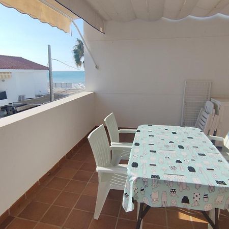 Islantilla-Apartamento Con Piscina Y Garaje En Primera Linea De Playa Isla Cristina Kültér fotó