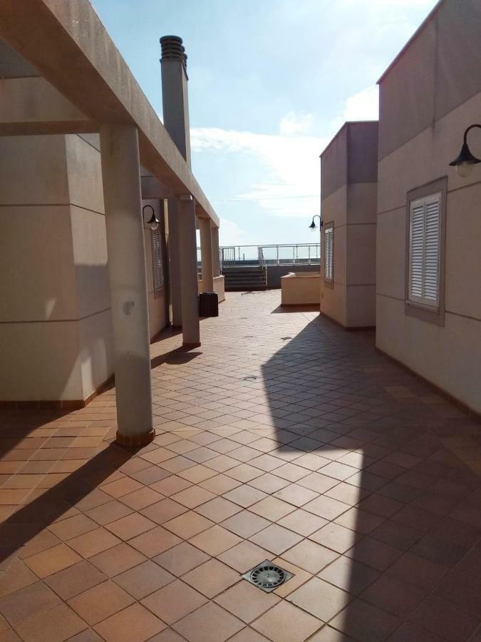 Islantilla-Apartamento Con Piscina Y Garaje En Primera Linea De Playa Isla Cristina Kültér fotó